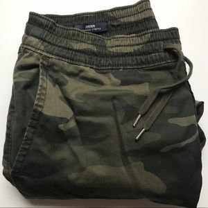 Hollister camo joggers